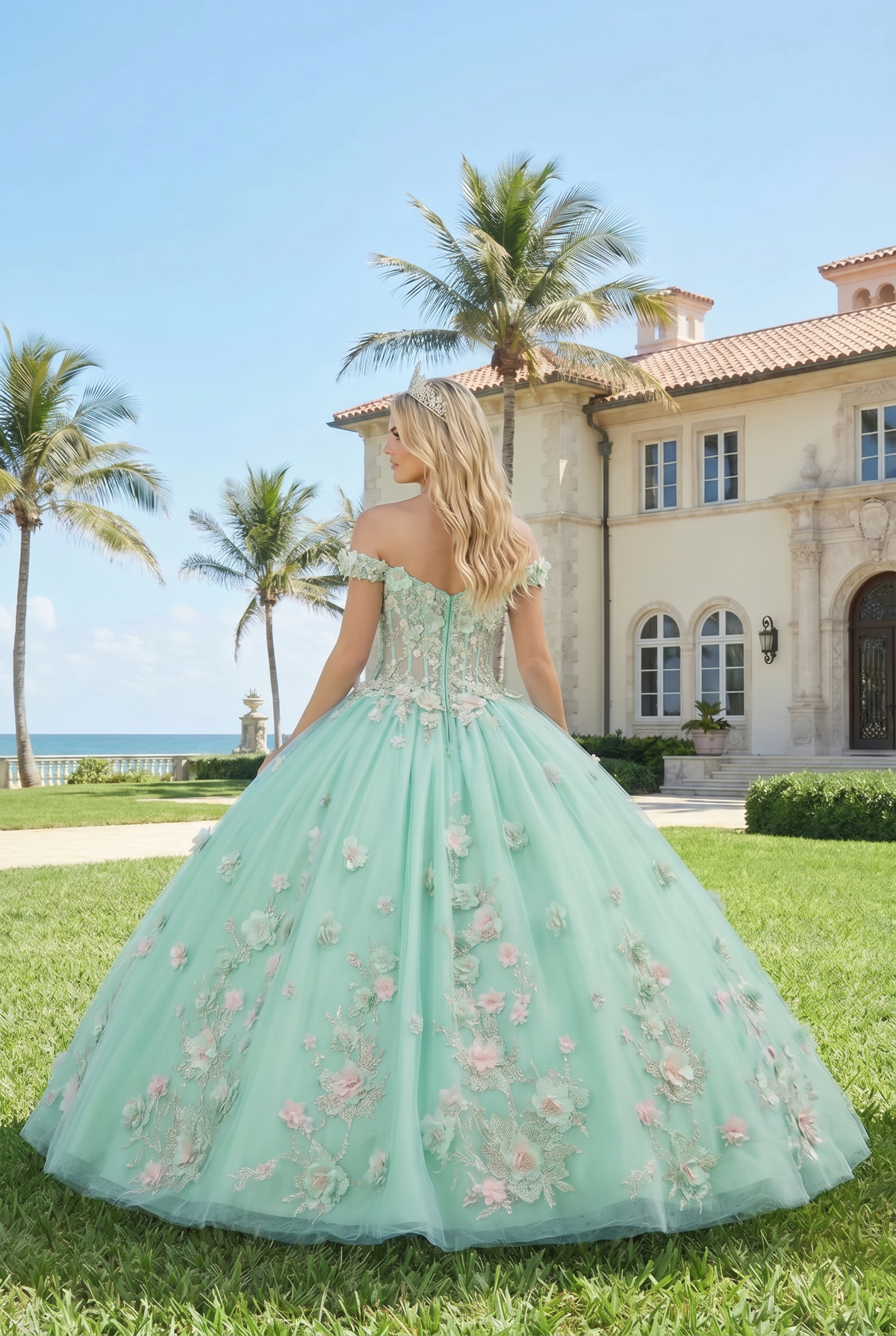 Diamantina Charming Ball Gown Illusion Neck Quinceañera Dress With 3D Floral & Lace